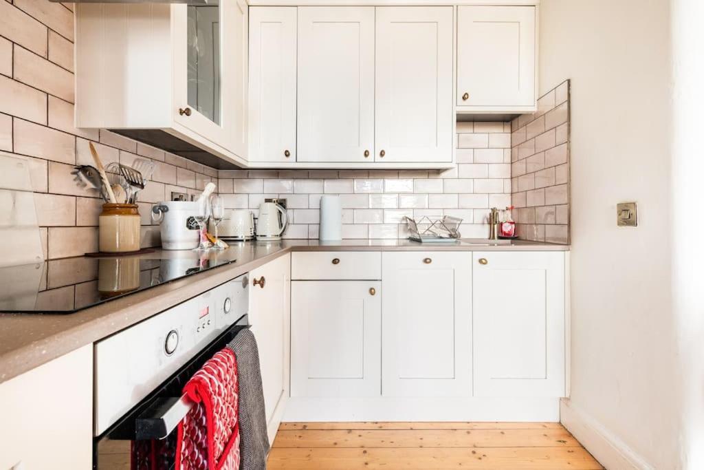 Holyrood Park: Lush & Arty 2 Double Bed Flat Lejlighed EDI Eksteriør billede