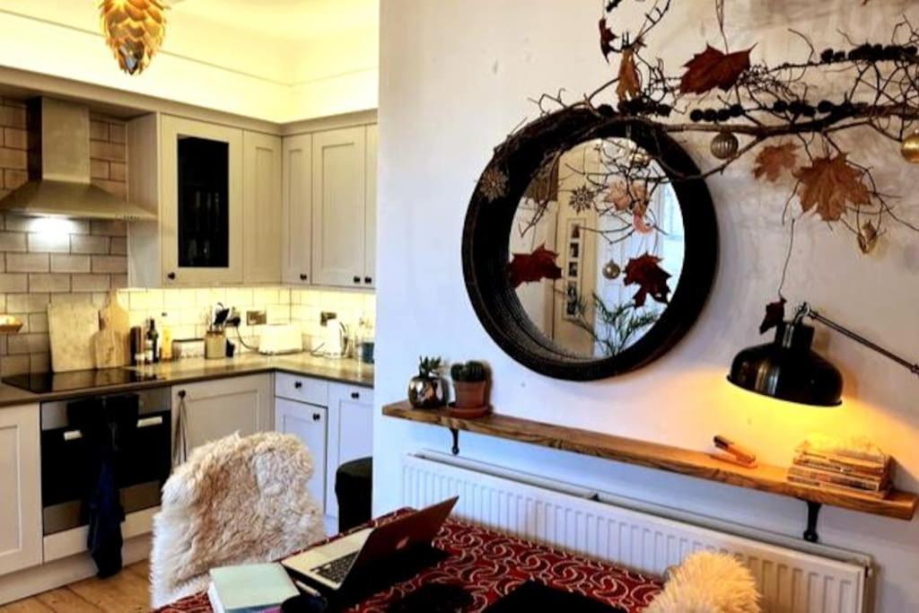 Holyrood Park: Lush & Arty 2 Double Bed Flat Lejlighed EDI Eksteriør billede