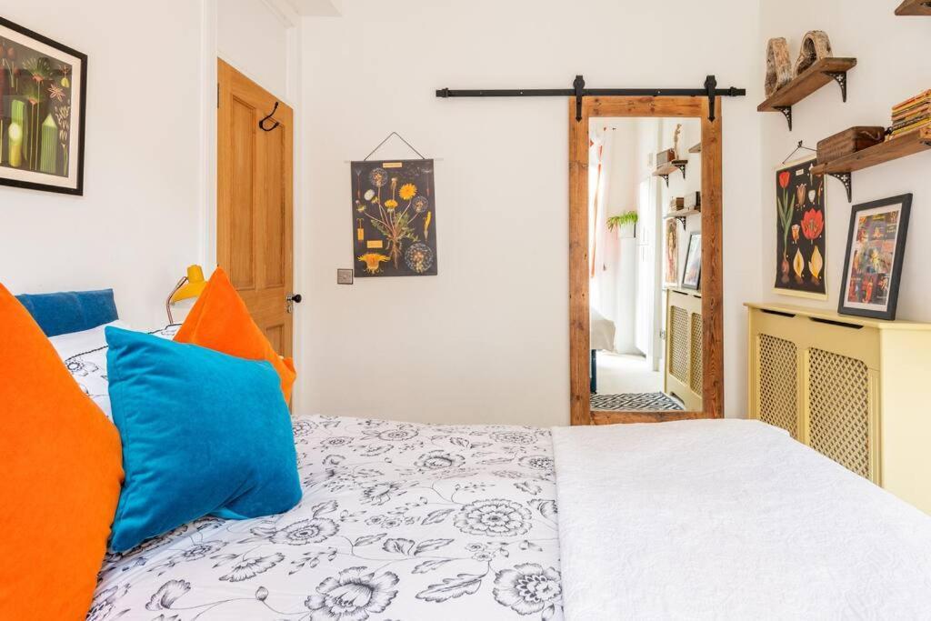 Holyrood Park: Lush & Arty 2 Double Bed Flat Lejlighed EDI Eksteriør billede